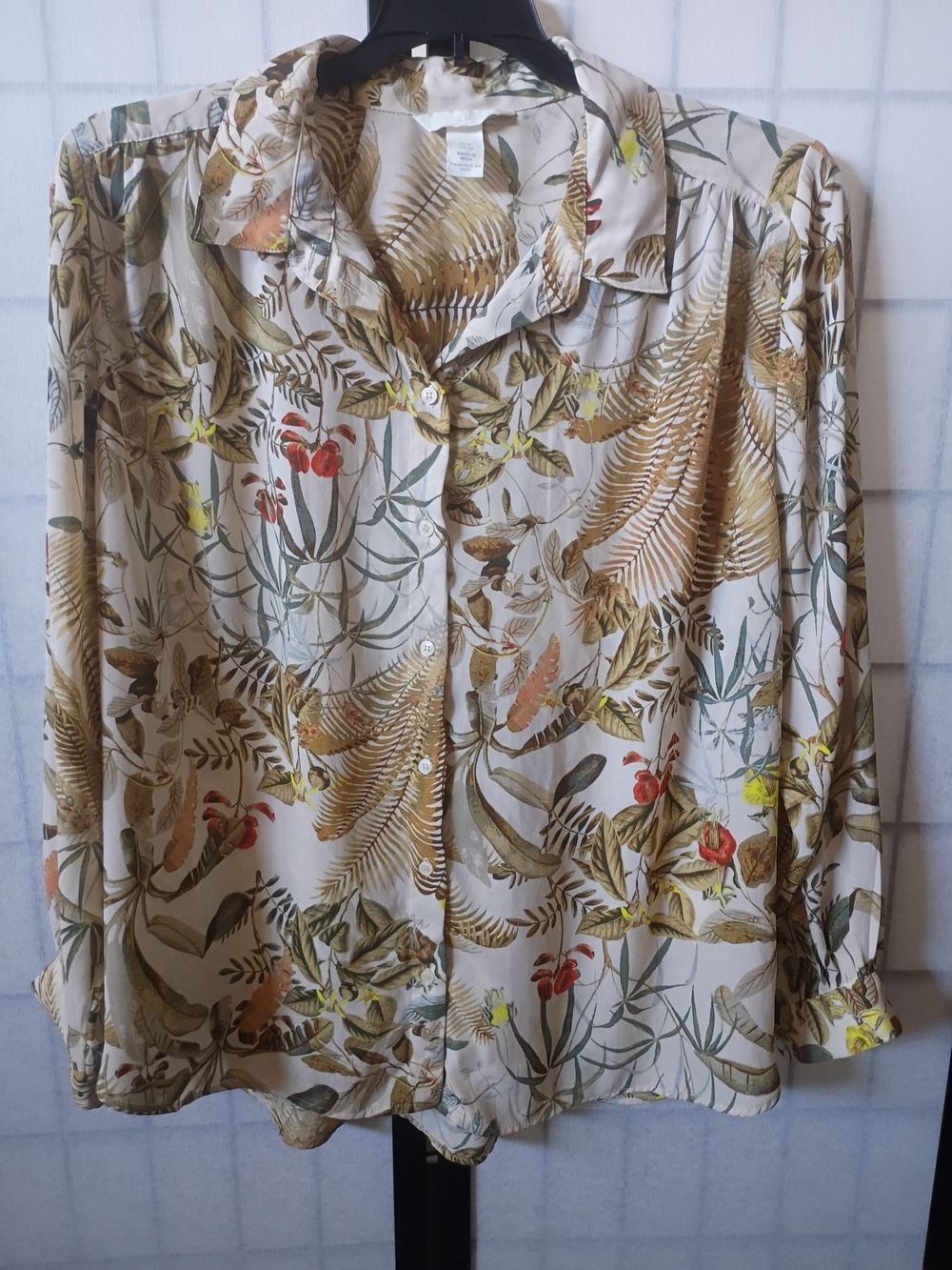 H&M Cream Tropical Print Shirt with Olive and Tan Leaves